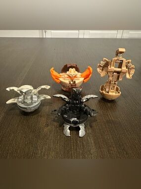 Collectible - Bakugan Battle Brawlers figures set of 4